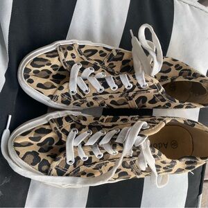 Adora Leopard Print Women's Sneakers